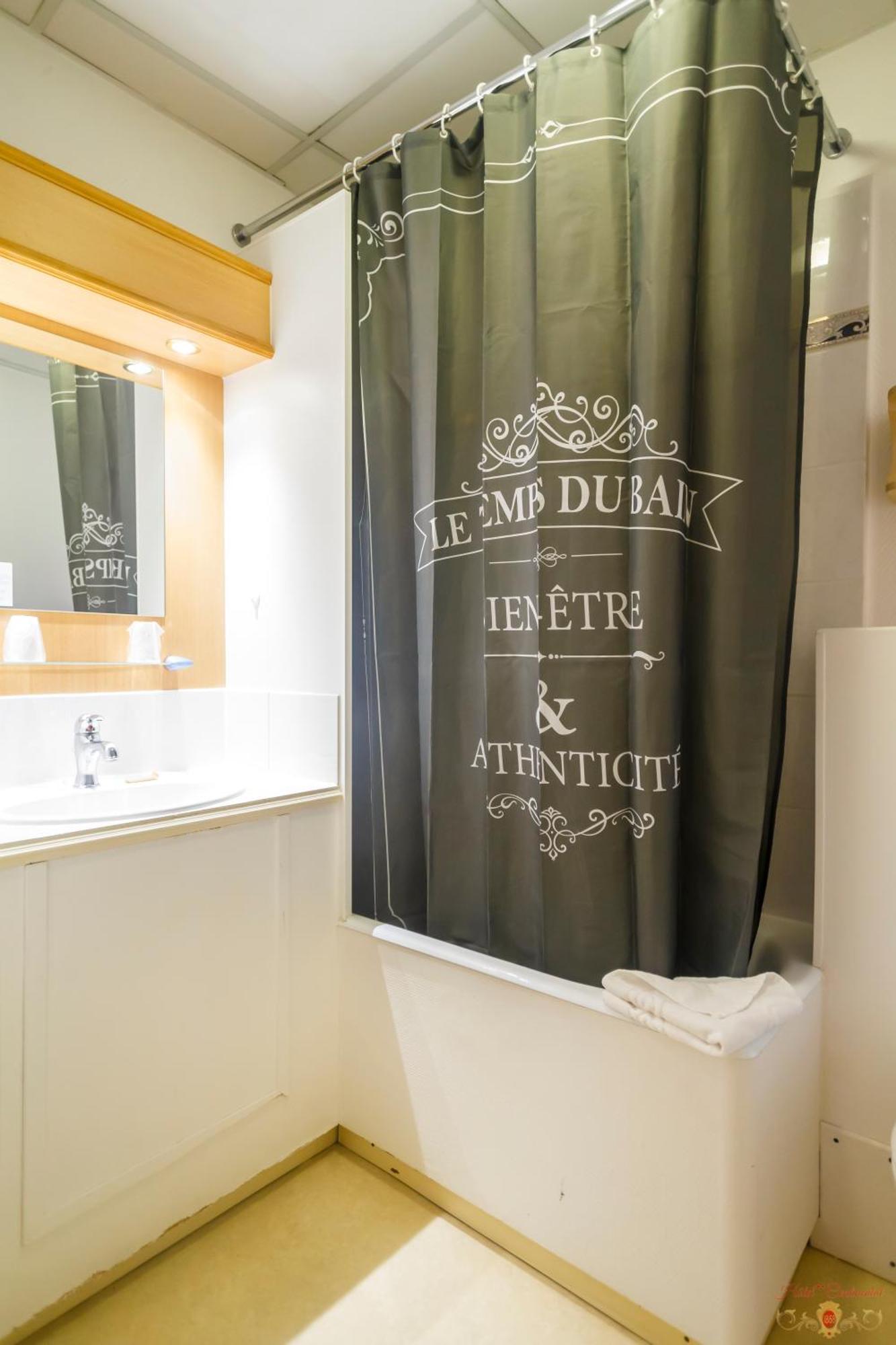 Hôtel Continental Évian-les-Bains Esterno foto