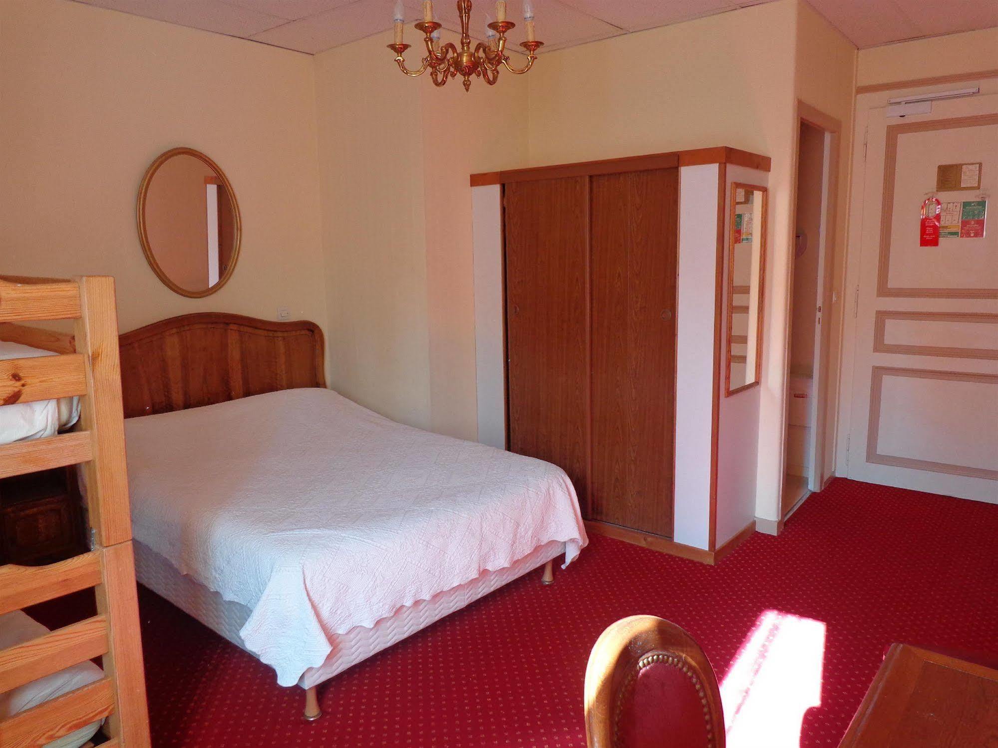 Hôtel Continental Évian-les-Bains Esterno foto